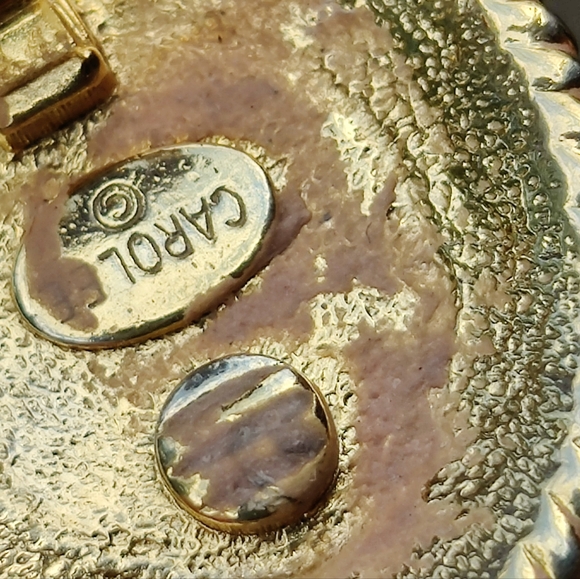 Vintage Carolee earrings - Picture 8 of 8